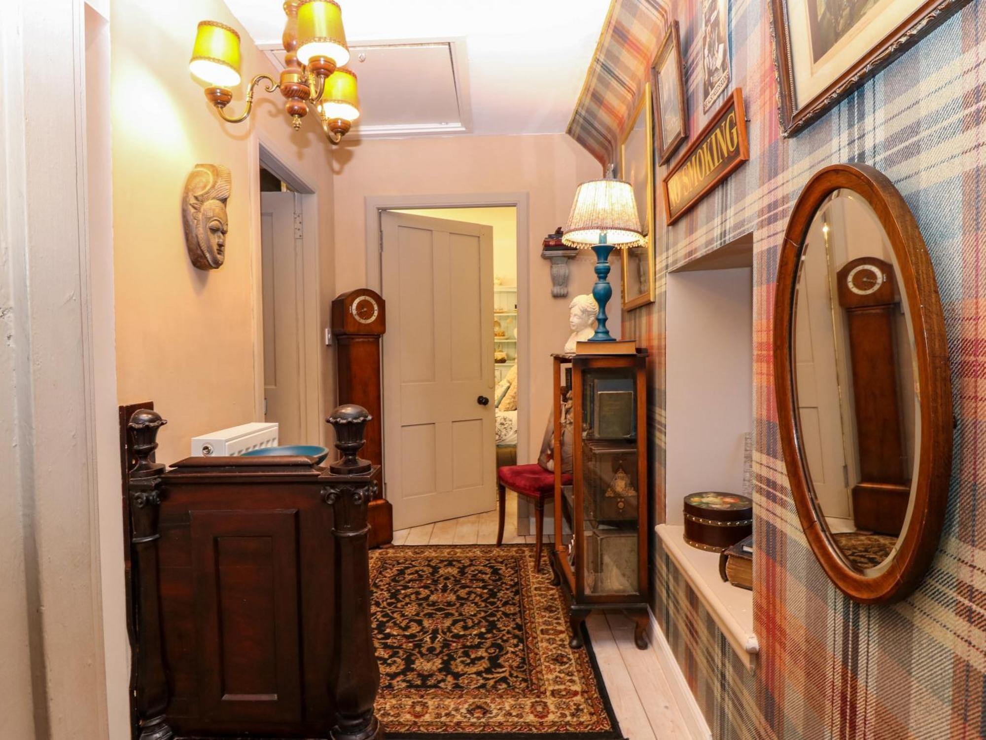 Wonderland Cottage คูพาร์ ภายนอก รูปภาพ